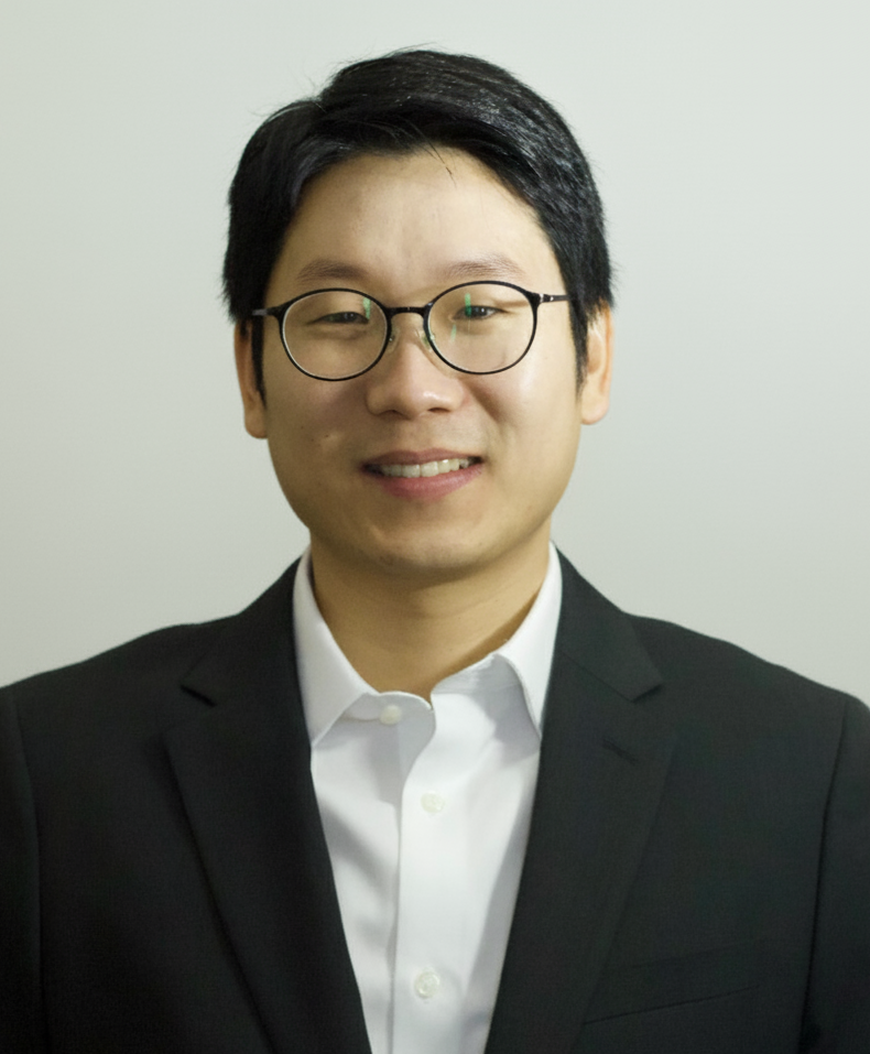이상욱 사진